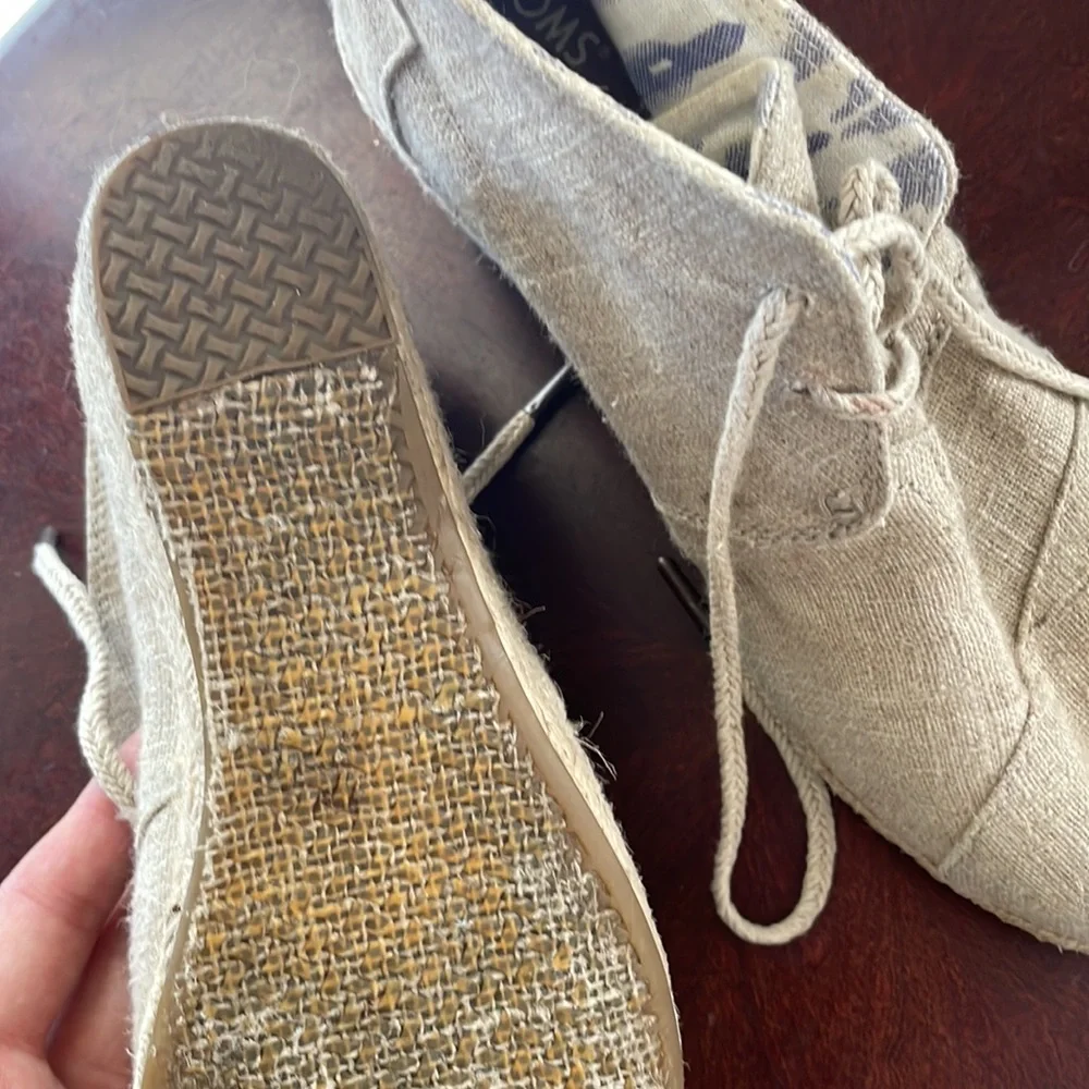 Toms please see